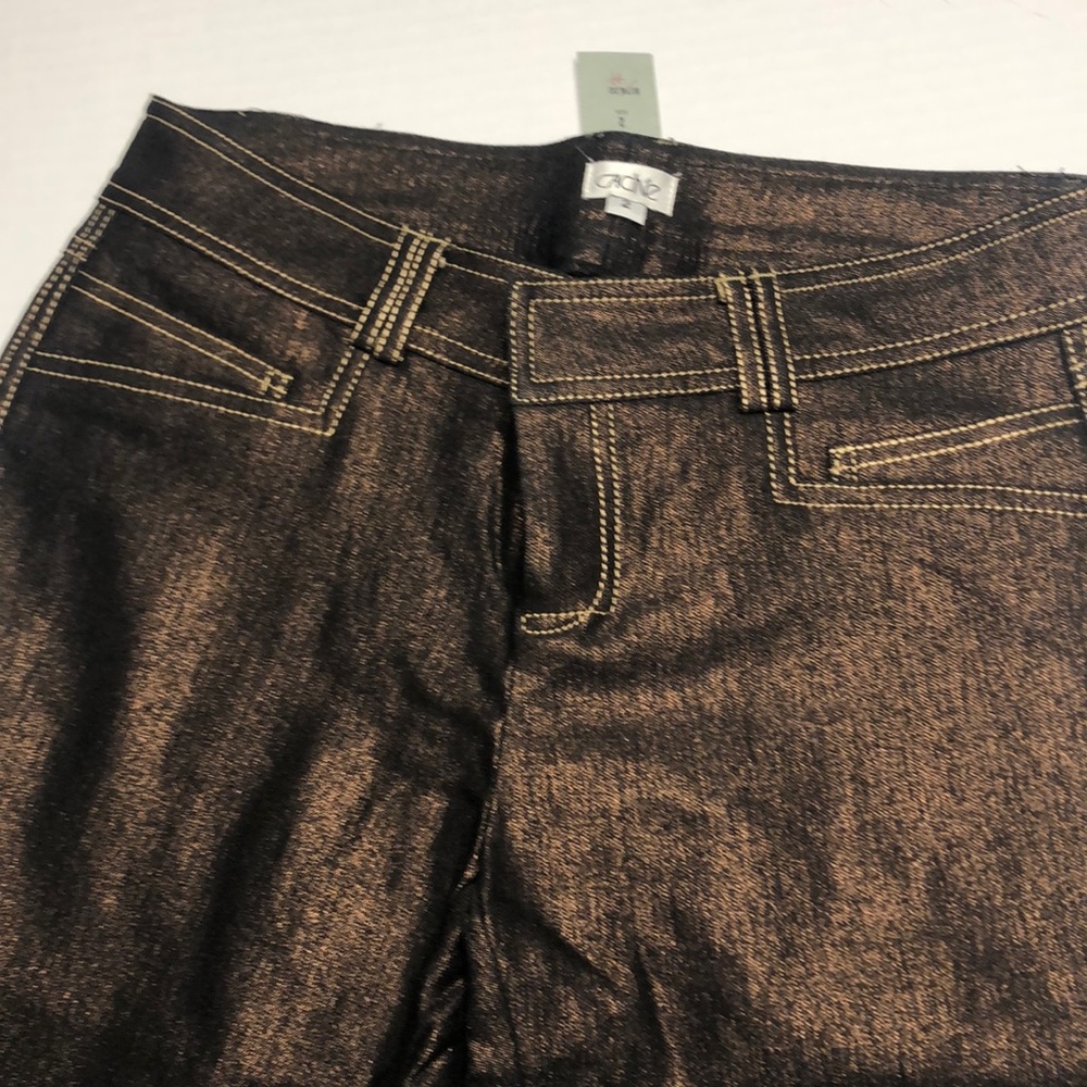 Brown cache NWT - size 2